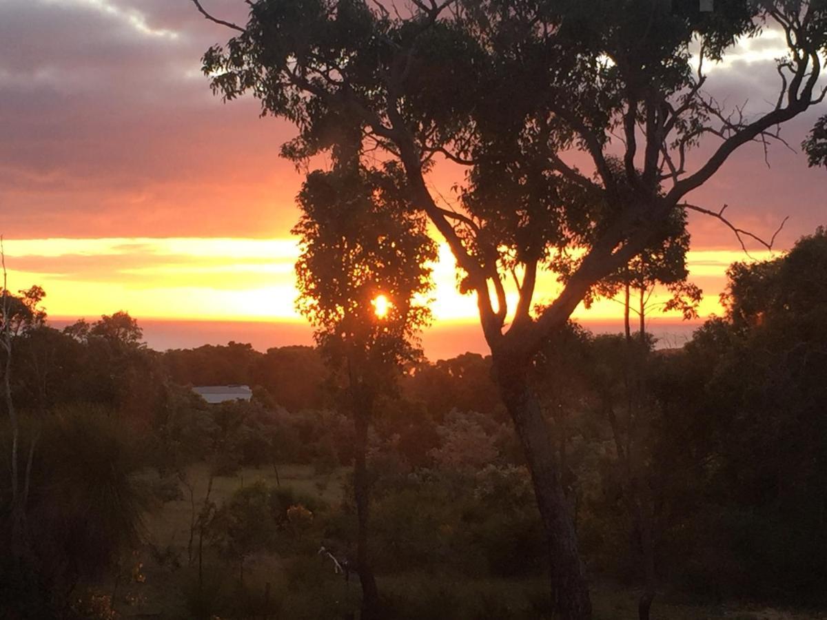Eagle Bay House Bed & Breakfast Dunsborough Exterior foto