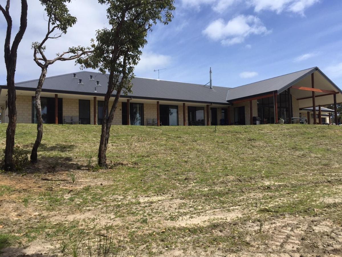 Eagle Bay House Bed & Breakfast Dunsborough Exterior foto