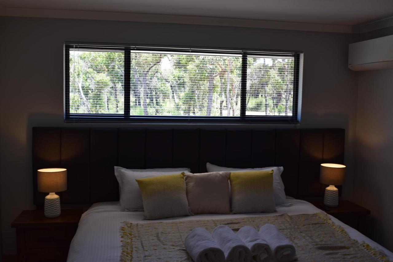 Eagle Bay House Bed & Breakfast Dunsborough Exterior foto