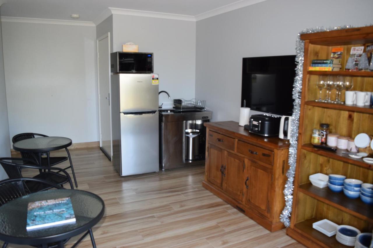 Eagle Bay House Bed & Breakfast Dunsborough Exterior foto